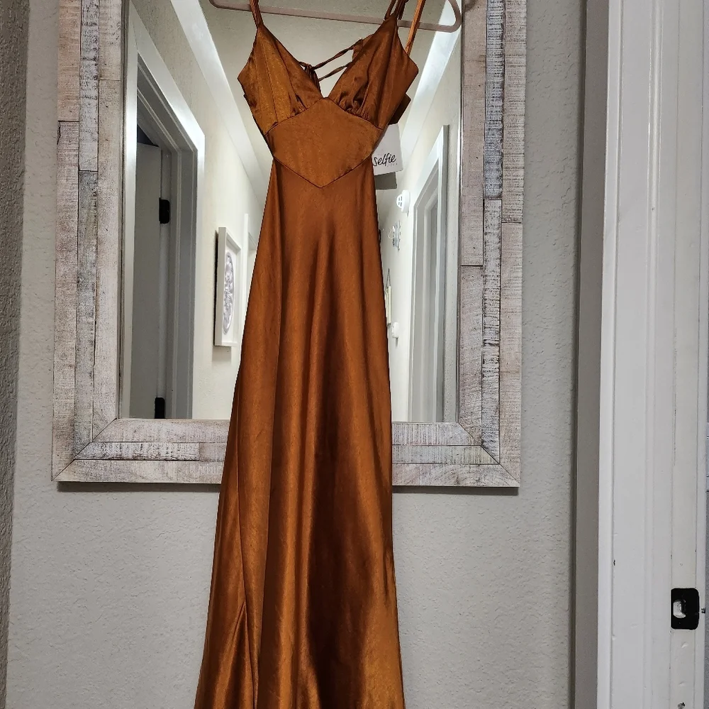 City Lights Cut-Out Waist Strappy Back Midi Dress Bronze - Picture 9 of 11